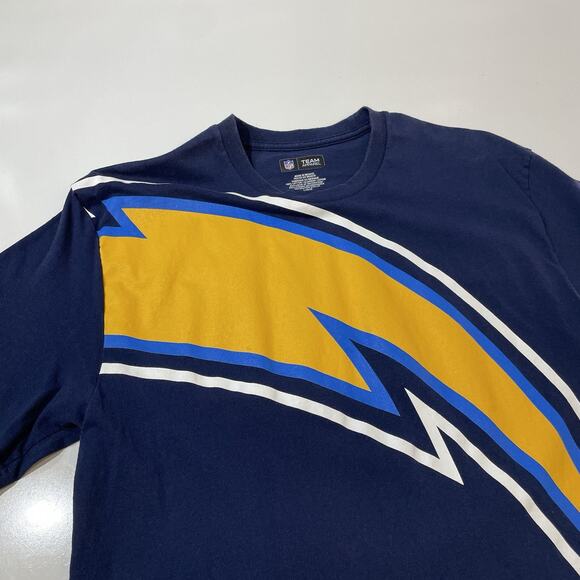 Classic NFL San Diego/LA Chargers Navy Blue Graphic T-Shirt Mens Large Football - Picture 3 of 6